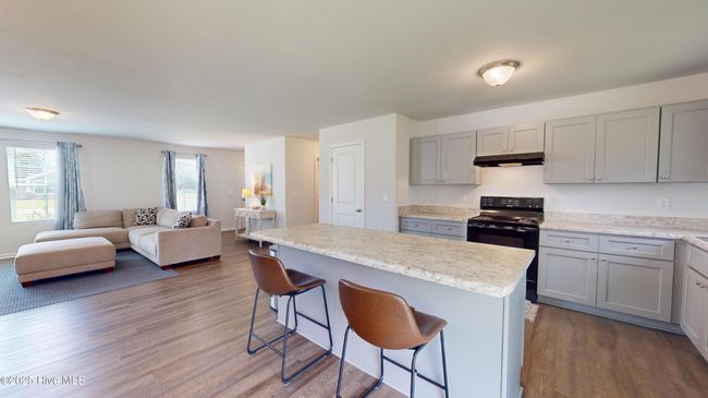 890 Golf View Rd, House other with 4 bedrooms, 3 bathrooms and 1 parking in Boiling Spring Lakes NC | Image 6