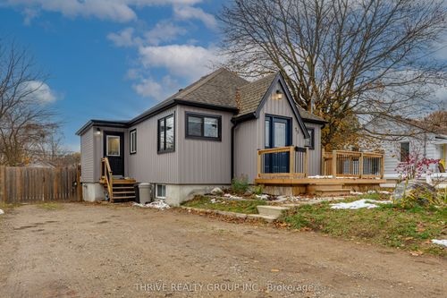 75 Lyman St, London, ON, N5Y1M7 | Card Image