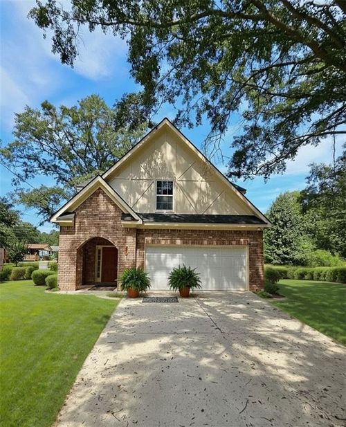 38 Head St, MCDONOUGH, GA, 30253-6741 | Card Image