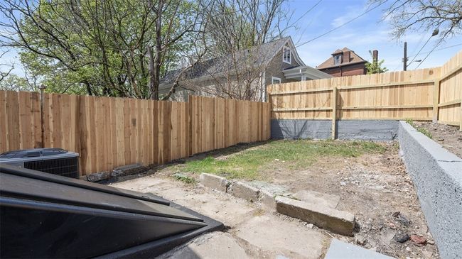 241 N Graham St, House other with 4 bedrooms, 2 bathrooms and null parking in Pittsburgh PA | Image 28