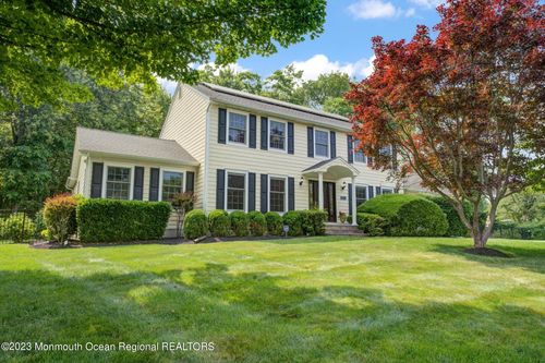 12 Blades Run Drive, Shrewsbury Boro, NJ, 07702 | Card Image