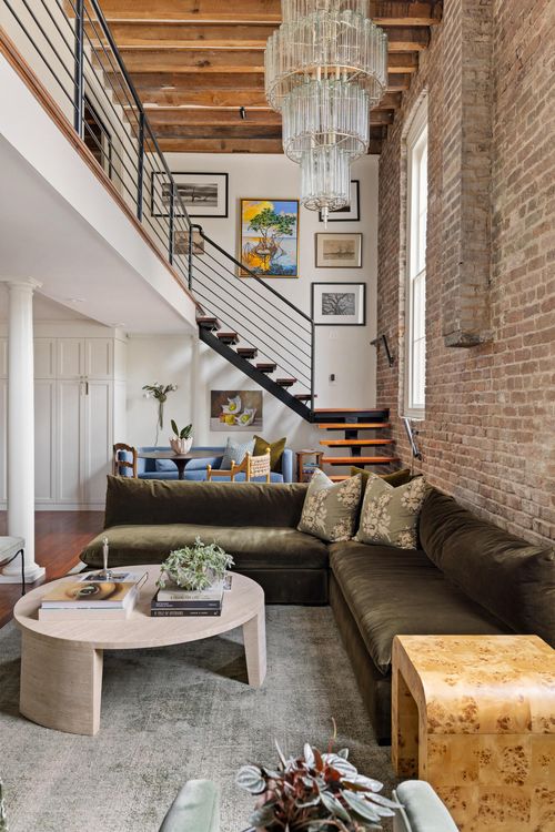apt-209-3 Queen St, Charleston, SC, 29401-2194 | Card Image