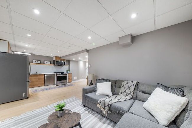 52 Donaghedy Dr, House other with 6 bedrooms, 4 bathrooms and 4 parking in Georgetown ON | Image 38