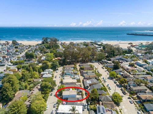 125 Mountain View Ave, Santa Cruz, CA, 95062-3611 | Card Image
