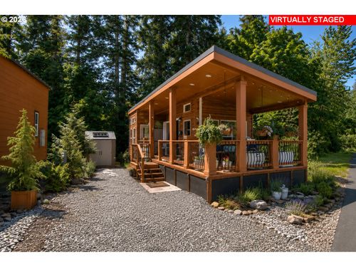 wfb40-65000 E Highway 26, Welches, OR, 97067-9604 | Card Image