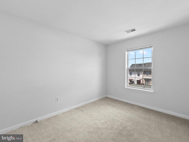 22937 Whitehall Ter, Townhouse with 4 bedrooms, 3 bathrooms and null parking in STERLING VA | Image 14