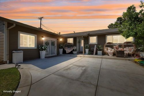 2255 El Manto Drive, Rancho Cordova, CA, 95670 | Card Image