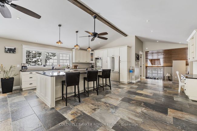 6643 3 Rd Line, House other with 6 bedrooms, 6 bathrooms and 30 parking in New Tecumseth ON | Image 14