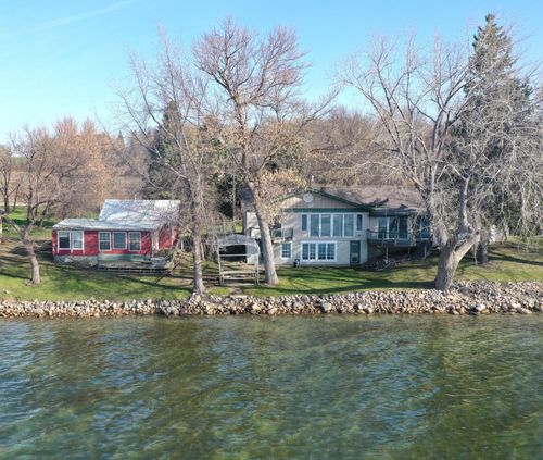 27785 N Shore Dr, Starbuck, MN, 56381-2354 | Card Image