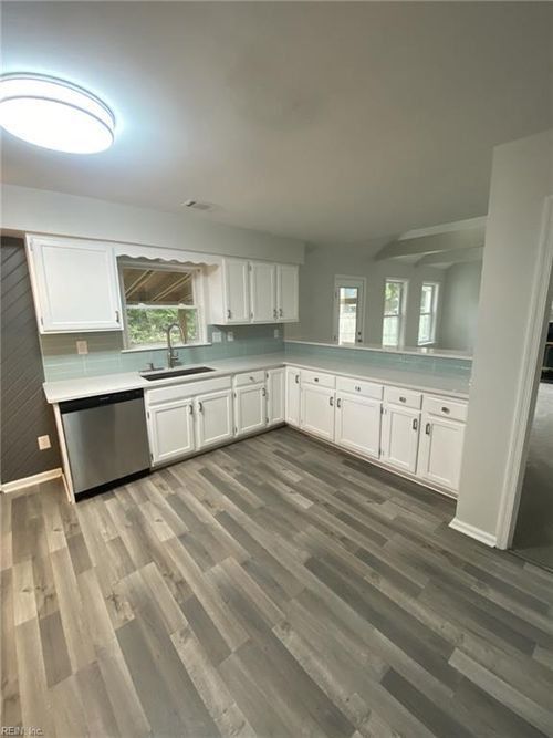 988 Kela Cres, Virginia Beach, VA, 23451-6608 | Card Image