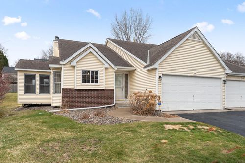 12963 Eastview Ct, Apple Valley, MN, 55124-6229 | Card Image