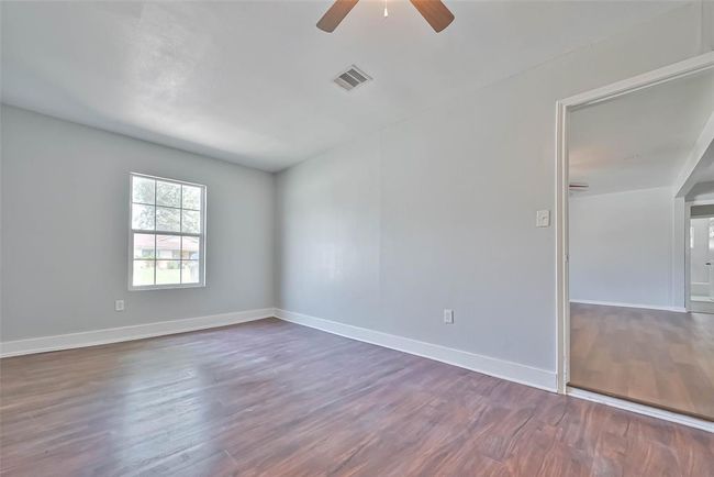 3918 Tavenor Ln, House other with 4 bedrooms, 2 bathrooms and null parking in Houston TX | Image 8