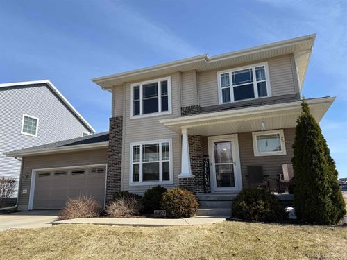 4427 Feather Ln, Middleton, WI, 53562-1074 | Card Image