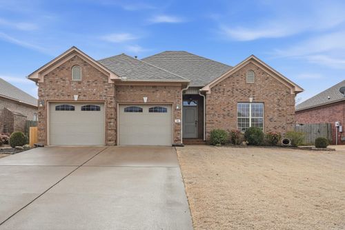 26 Oak Tree, Conway, AR, 72034 | Card Image