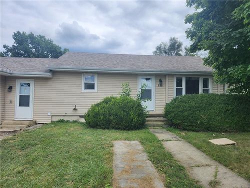 106 Kavanaugh St, Trenton, MO, 64683-2445 | Card Image