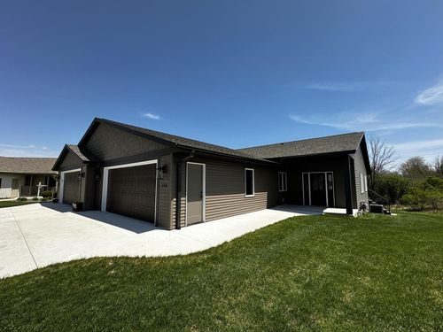 116 Sunrise Court, Cedar Grove, WI, 53013 | Card Image