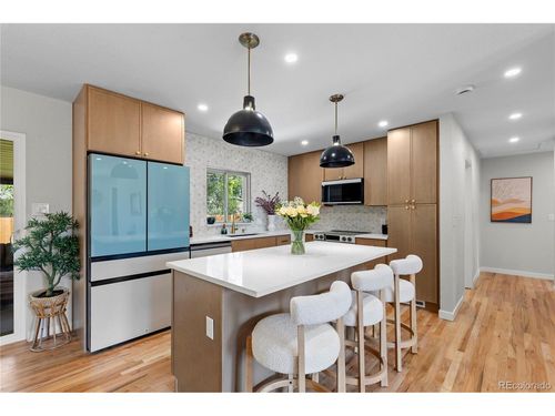 954 S Ivy St, Denver, CO, 80224-1407 | Card Image