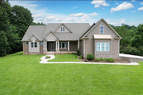 332 Harris Rd Se, Old Fort, TN, 37362-5357 | Card Image