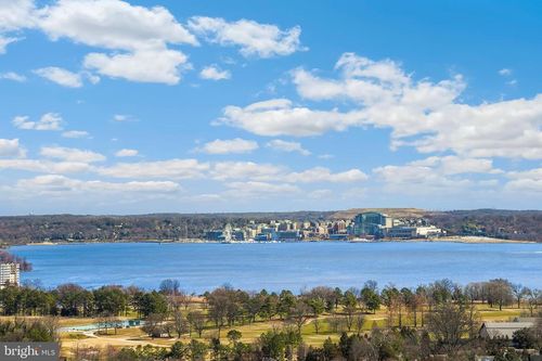 1504-5903 Mount Eagle Dr, ALEXANDRIA, VA, 22303-2533 | Card Image