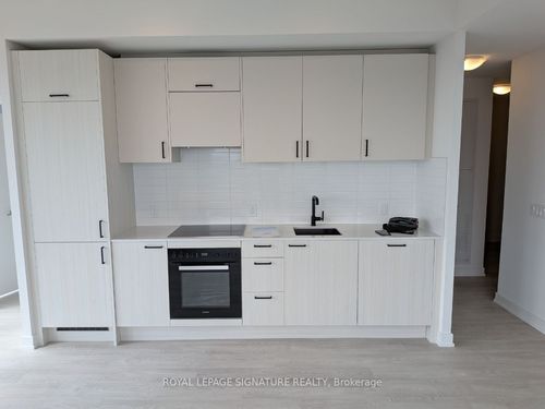 1909-5 Quarrington Lane Road, North York, ON, M3C0S5 | Card Image