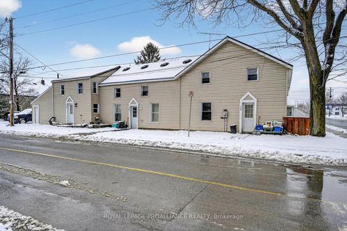 110 Park St W, Prescott, ON, K0E1T0 | Card Image