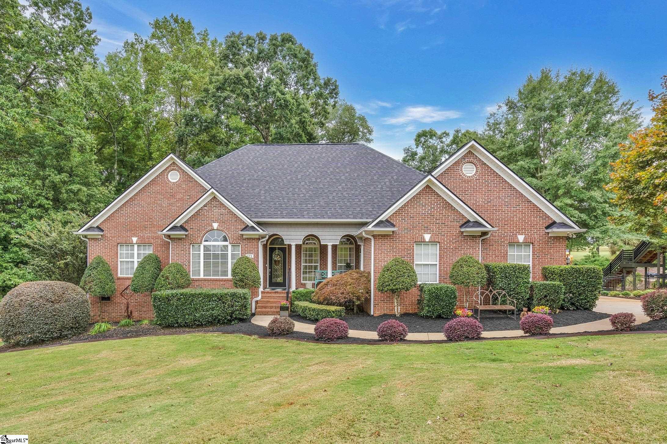 Woodfin Ridge Dr, Inman, SC 29349