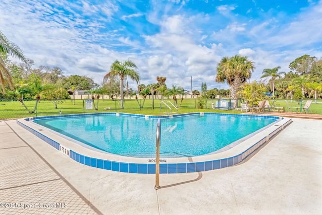 201 - 100 Canebreakers Dr, Condo with 2 bedrooms, 2 bathrooms and null parking in Cocoa FL | Image 8