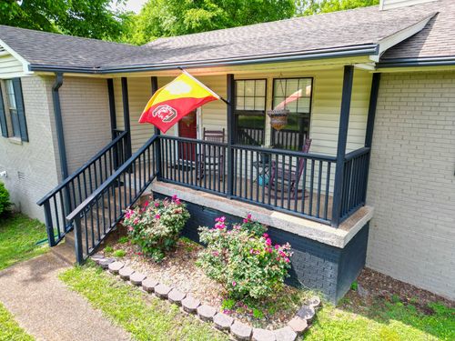 2529 Mcginnis Dr, Nashville, TN, 37216-4226 | Card Image