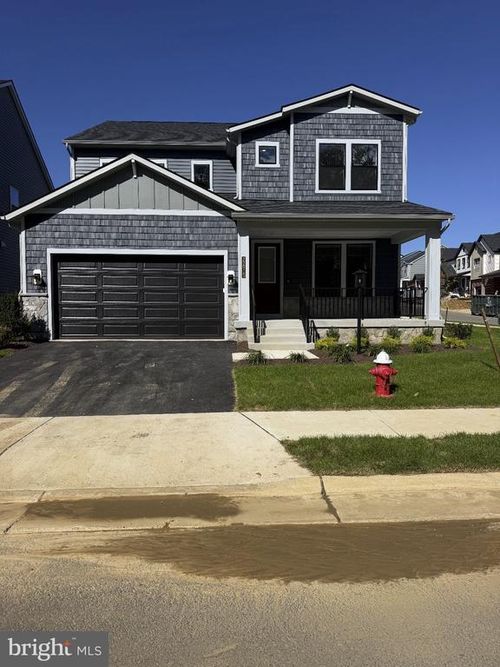22915 Orchard Grove Dr, BRAMBLETON, VA, 20148-5806 | Card Image