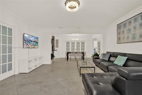 331 189th Ter, Sunny Isles Beach, FL, 33160-2327 | Card Image