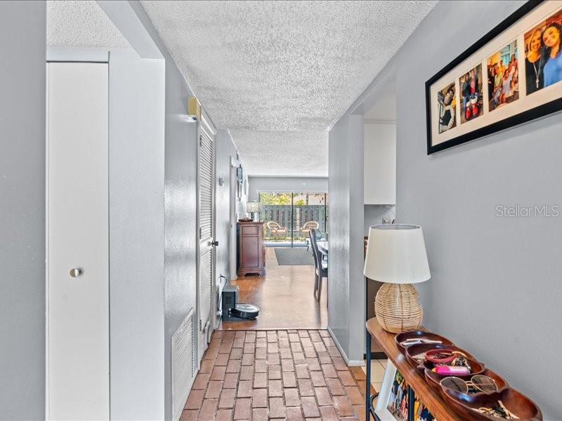 Residential Lease in SARASOTA 5