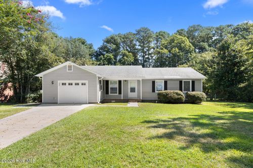 420 Pine Valley Rd, Jacksonville, NC, 28546-7620 | Card Image