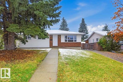 20 Galaxy Way, Sherwood Park, AB, T8A2K2 | Card Image