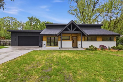 130 Mckinley Dr, Troy, MI, 48098-2964 | Card Image