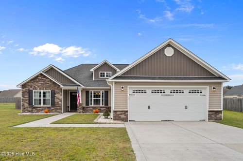 144 Prelude Dr, Richlands, NC, 28574-8476 | Card Image