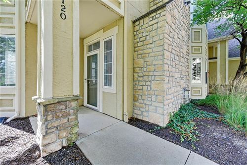 apt-120-4523 W 159th Ter, Overland Park, KS, 66085-9549 | Card Image