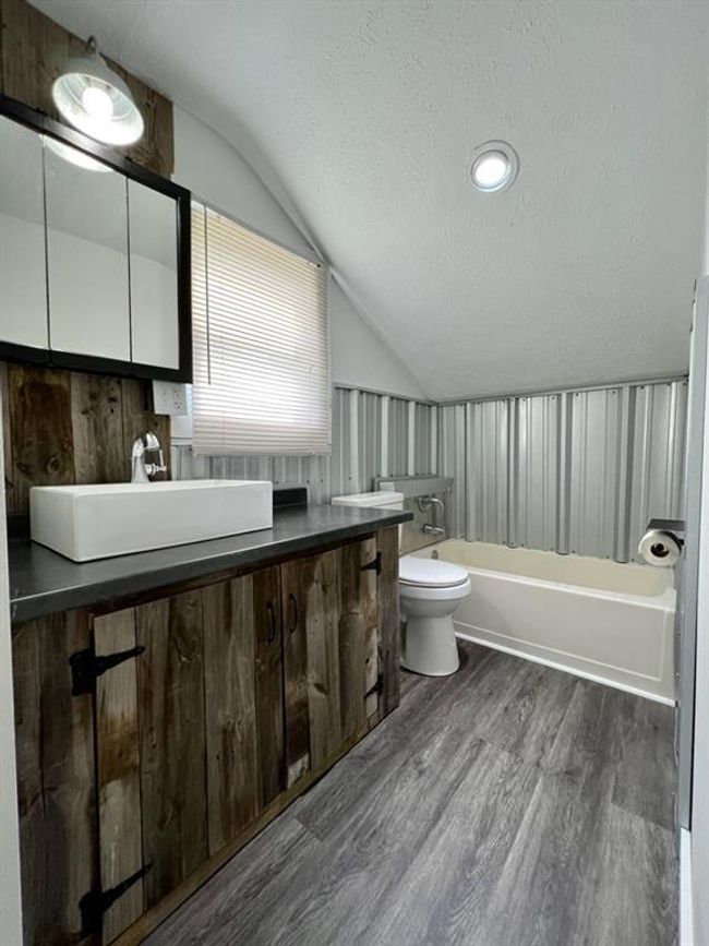726 Cleveland St, House other with 2 bedrooms, 1 bathrooms and null parking in Tipton IN | Image 8
