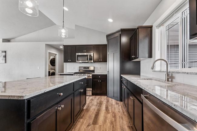 3487 E Rubyred Drive, House other with 5 bedrooms, 3 bathrooms and null parking in APPLETON WI | Image 11