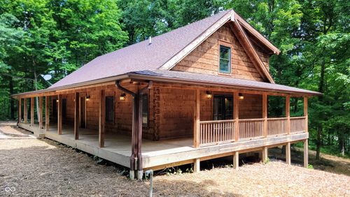 7778 Woods Ridge Rd, Dillsboro, IN, 47018-8998 | Card Image