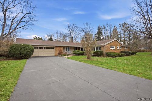 55 Idlewood Ct, Hamburg, NY, 14075-6262 | Card Image