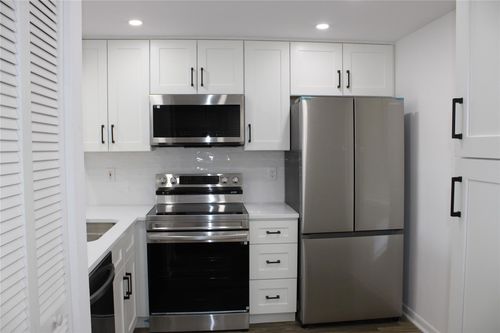 apt-403-10501 W Broward Blvd, Plantation, FL, 33324-2120 | Card Image