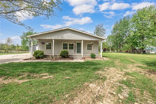 6100 Carsten Rd, Medina, OH, 44256-9197 | Card Image