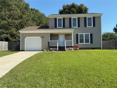 805 Glen Oak Cv, Chesapeake, VA, 23323-3317 | Card Image