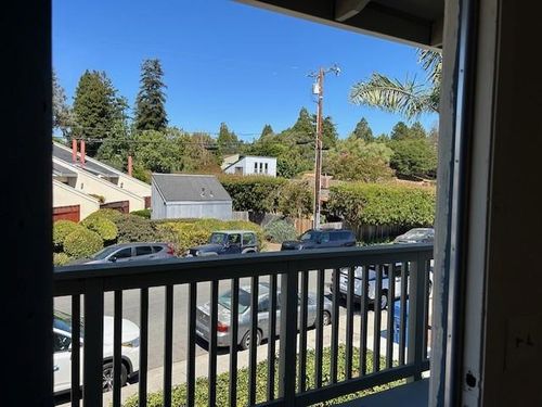 unit-a-475 Plum St, Capitola, CA, 95010-2249 | Card Image
