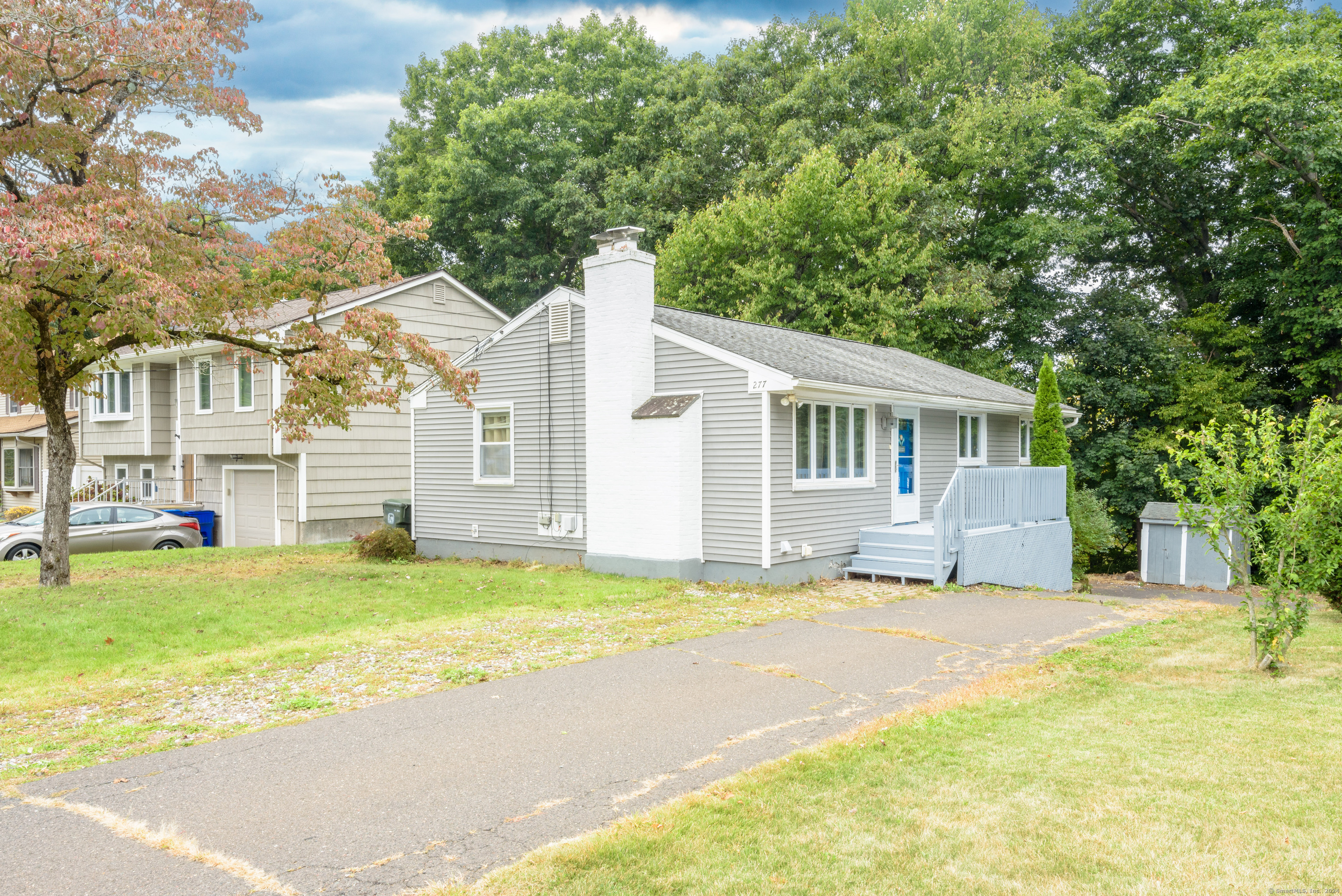 Orchard Ave, Newington, CT 06111