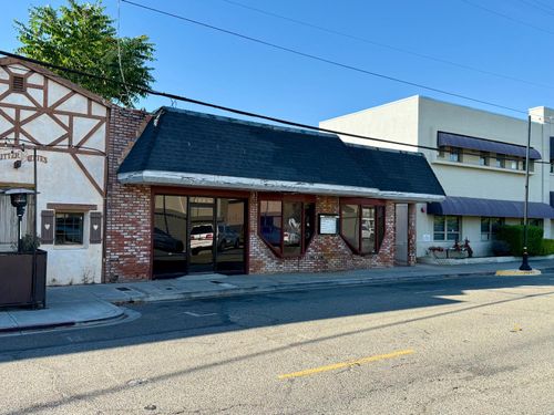 409 Center Street, Yuba City, CA, 95991 | Card Image