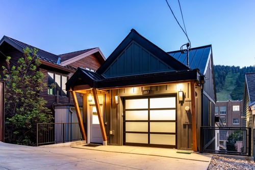 487 Ontario Ave, Park City, UT, 84060-5120 | Card Image