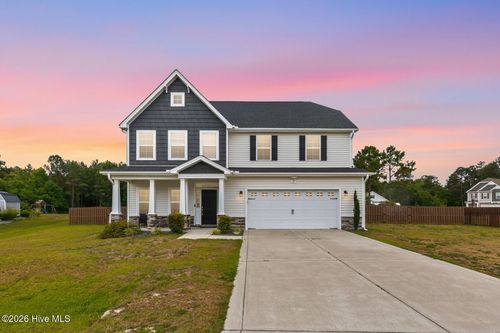 137 Evergreen Forest Dr, Sneads Ferry, NC, 28460-2401 | Card Image