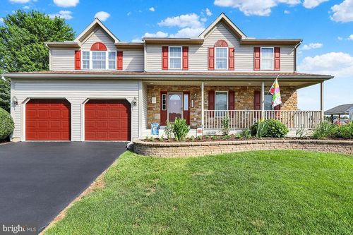 103 Eagles Ln, READING, PA, 19608-9502 | Card Image