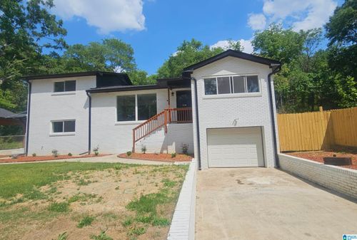 601 13th St, MIDFIELD, AL, 35228-2429 | Card Image